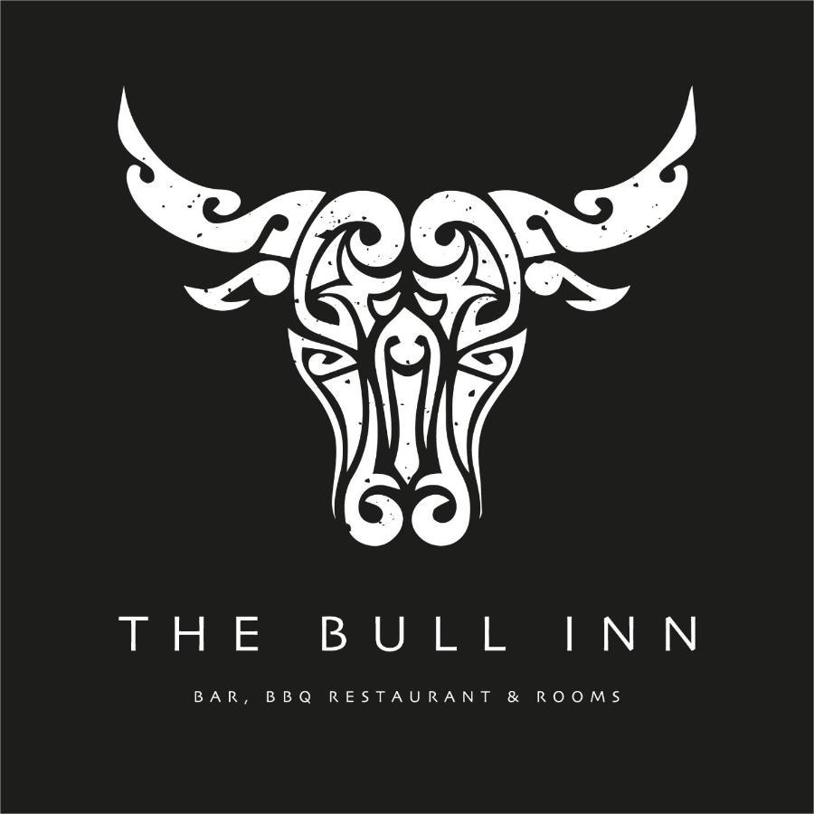 Отель The Bull Баттл Экстерьер фото